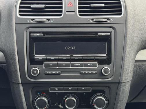 2014 Volkswagen Golf 2.5L