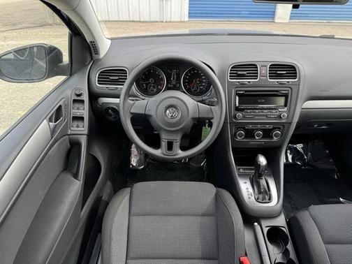 2014 Volkswagen Golf 2.5L