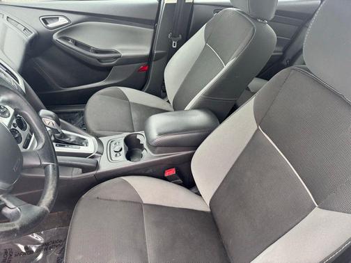Sterling Gray Metallic 2014 Ford Focus SE