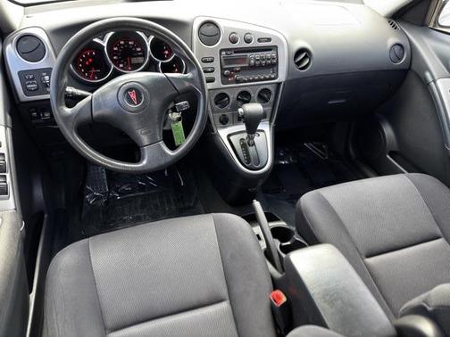 2005 Pontiac Vibe Base