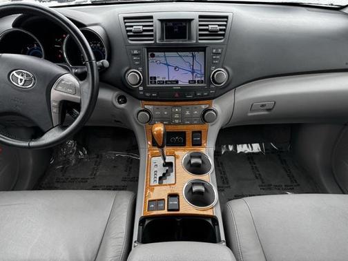 2010 Toyota Highlander Hybrid Limited