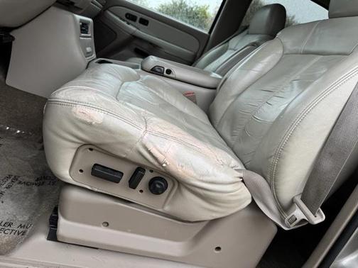 2002 Chevrolet Suburban 1500 LT