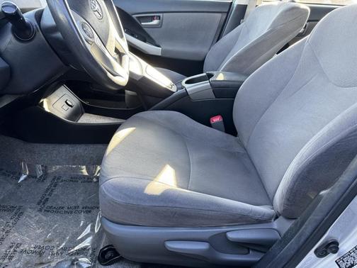 2013 Toyota Prius Three