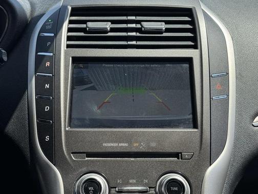 2015 Lincoln MKC Base