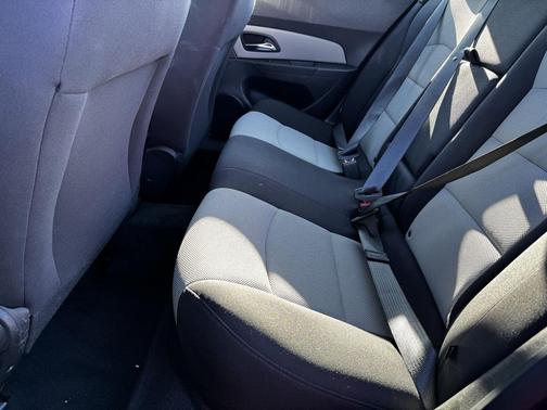 2013 Chevrolet Cruze LS