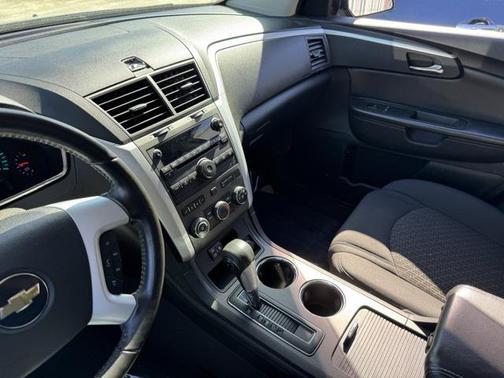 2011 Chevrolet Traverse LT