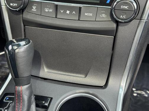 2015 Toyota Camry XSE