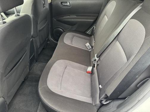 2013 Nissan Rogue SV
