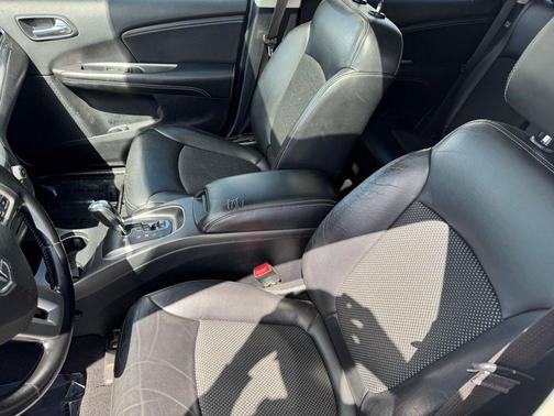 Vice White 2020 Dodge Journey Crossroad