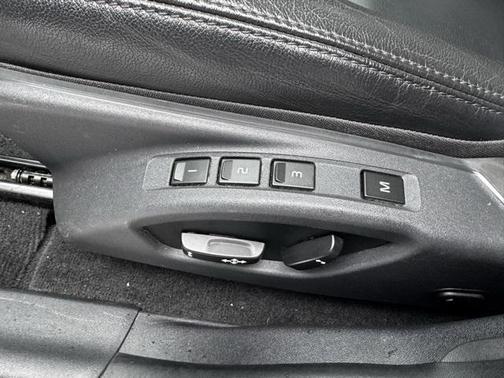 2016 Volvo XC60 T6 Drive-E