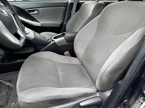 2015 Toyota Prius Five