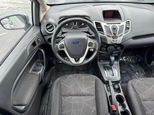 2012 Ford Fiesta SEL