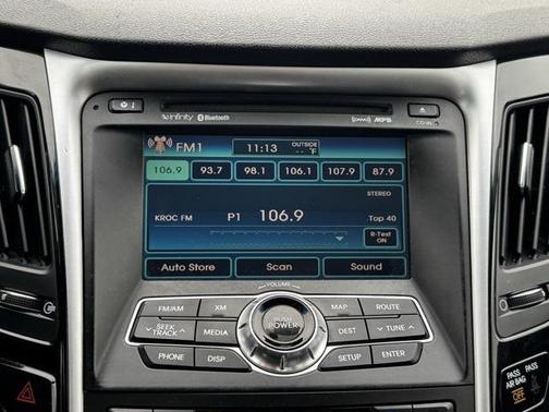2011 Hyundai SONATA Limited