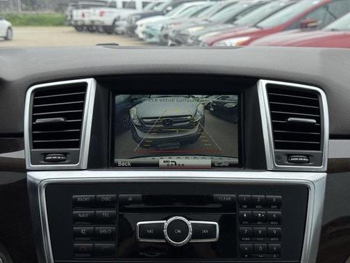 2015 Mercedes-Benz M-Class 4MATIC