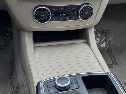 2015 Mercedes-Benz M-Class 4MATIC