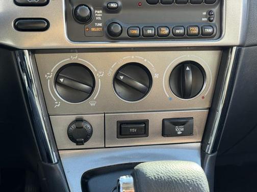 2007 Pontiac Vibe Base