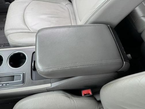 2010 Chevrolet Traverse LT