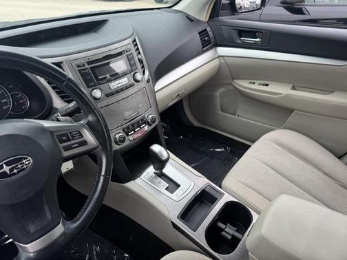 2013 Subaru Legacy Premium