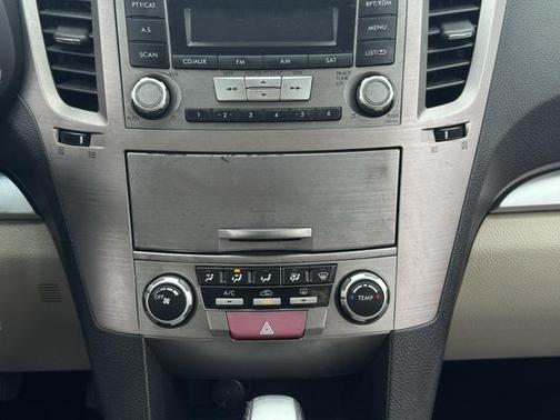 2013 Subaru Legacy Premium