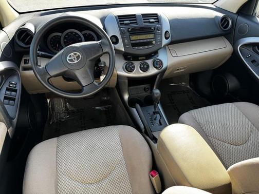 2008 Toyota RAV4 Base