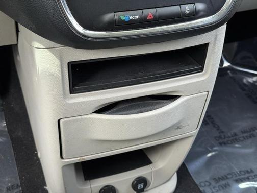 2016 Dodge Grand Caravan AVP/SE