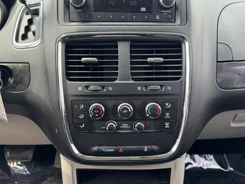 2016 Dodge Grand Caravan AVP/SE