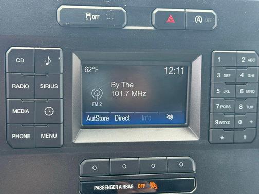 Oxford White 2016 Ford F-150 XLT