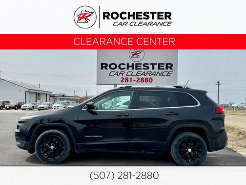 Brilliant Black Crystal Pearlcoat 2015 Jeep Cherokee Latitude