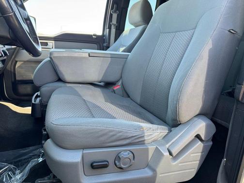 Ingot Silver 2011 Ford F-150 XLT