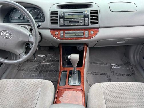 Lunar Mist 2003 Toyota Camry XLE V6