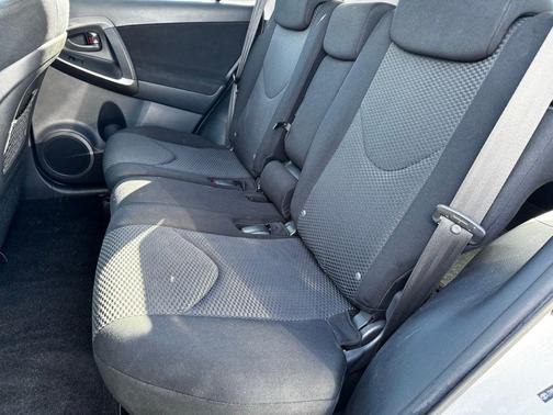 2010 Toyota RAV4 Sport