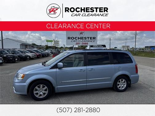 2012 Chrysler Town & Country Touring