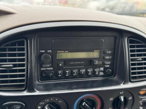 2000 Toyota Tundra Base