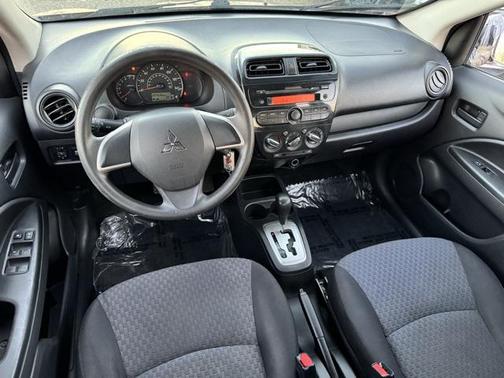 2017 Mitsubishi Mirage ES