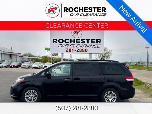 Black 2014 Toyota Sienna XLE