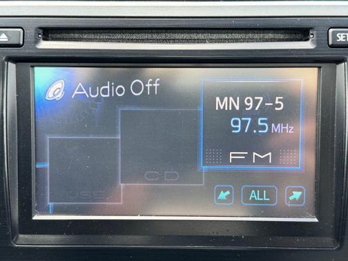 Super White 2012 Toyota Camry XLE