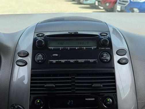 2006 Toyota Sienna LE