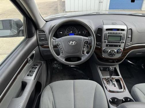 2012 Hyundai SANTA FE GLS