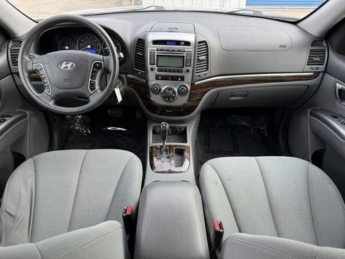 2012 Hyundai SANTA FE GLS