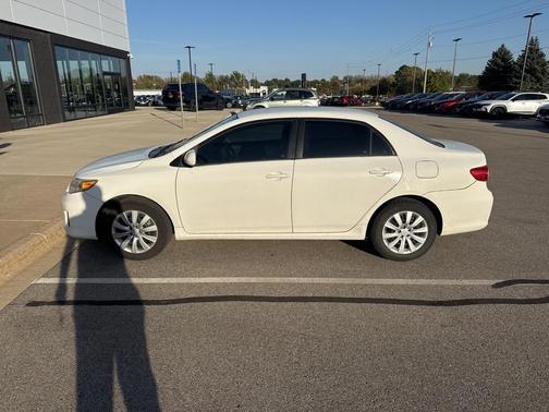 2012 Toyota Corolla LE