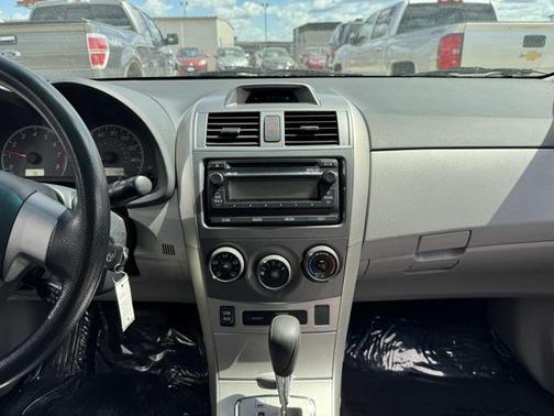 2012 Toyota Corolla LE