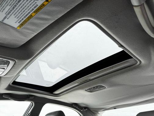 2005 Toyota Camry XLE V6