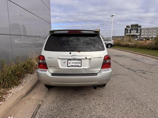 2005 Toyota Highlander Base