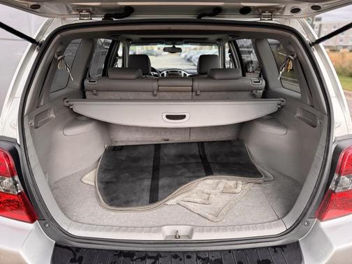 2005 Toyota Highlander Base