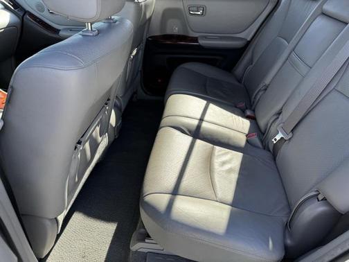 2005 Toyota Highlander Base