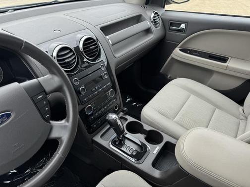 2008 Ford Taurus X SEL