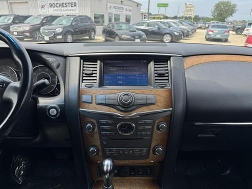 2012 INFINITI QX56 Base