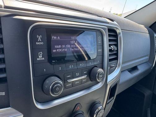 True Blue Pearlcoat 2013 RAM 1500 SLT