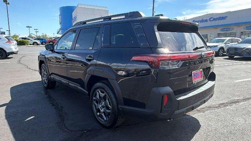 Crystal Black Silica 2026 Subaru Outback Premium