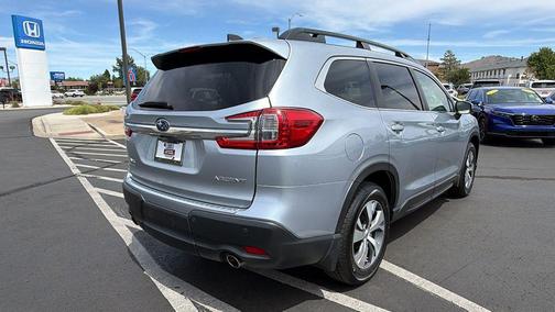 Ice Silver Metallic 2023 Subaru Ascent Premium 7-Passenger